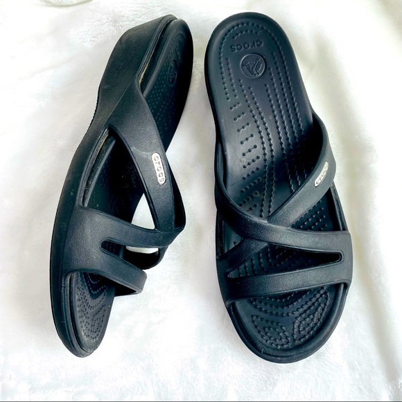 patricia sandals crocs
